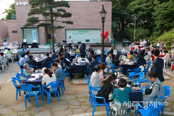 청주충북환경운동연합 후원 행사가 4일 충북문화관에서 열렸다. / 사진=박상철